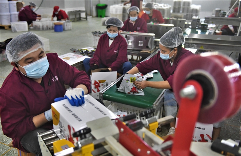 小龍蝦調(diào)味品市場崛起 投資機(jī)遇與前景分析